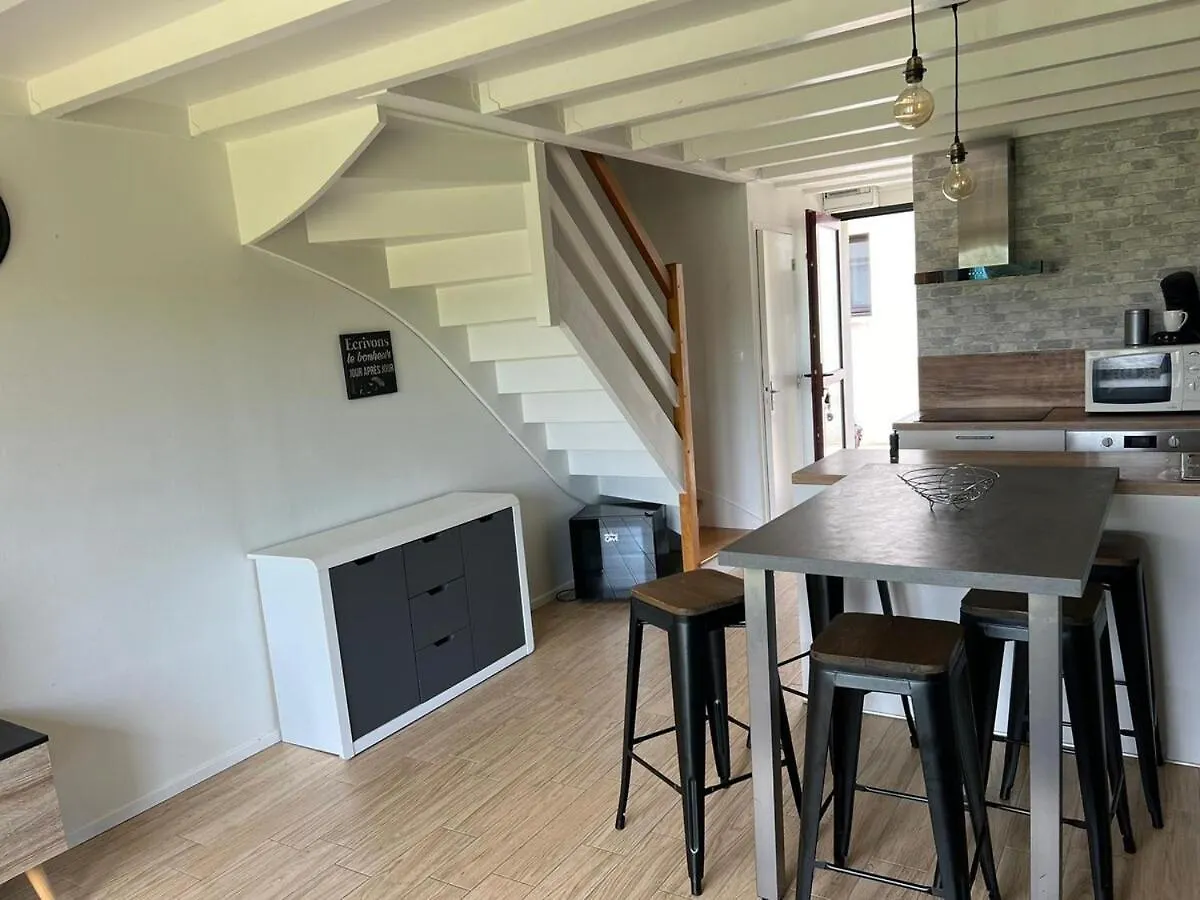 Charmant Appartement T3 Avec Terrasse En Rez De Jardin Sur Le Golf E L'Odet 贝诺代 公寓